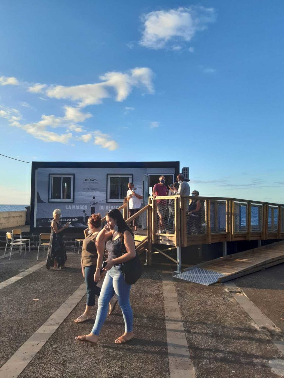 NEO - la maison du débat